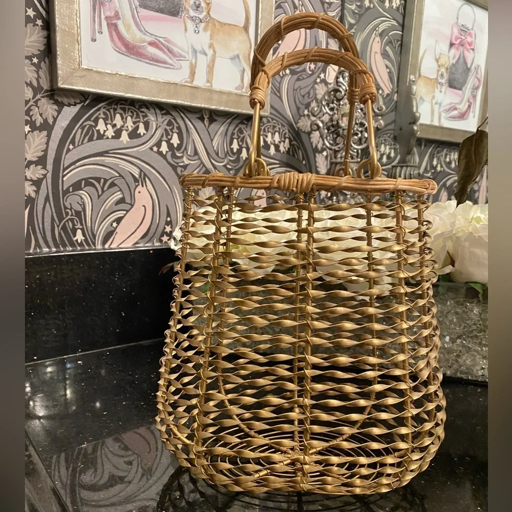GOLDEN METAL WICKER--LIKE STYLE BASKET WITH HANDLES